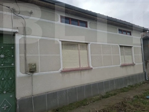 Casa de vanzare, 4 camere, 140 mp - in Costiu 