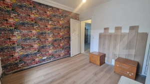 Apartament 3 camere, 56 mp, zona Lipovei