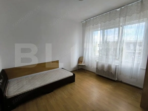 camera de camin cu baie si bucatarie  - imagine 3