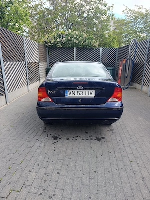 Vând Ford Focus 1.5 Facelift  - imagine 2