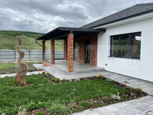 Casa individuala pe un singur nivel, 4 camere, 505 mp teren in Popesti