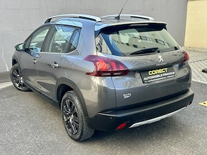 Peugeot 2 km Carplay Dubluclimatronic Rate Garantie - imagine 4