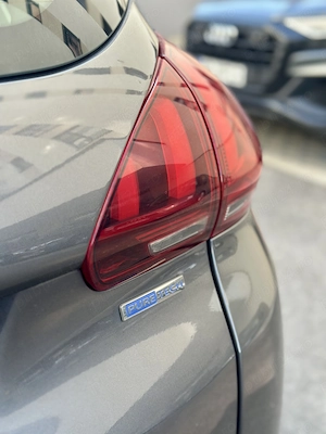 Peugeot 2 km Carplay Dubluclimatronic Rate Garantie - imagine 17