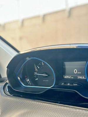 Peugeot 2 km Carplay Dubluclimatronic Rate Garantie - imagine 19