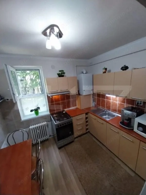 Apartament cu garaj inclus , 69 mp , Zona Careiului, 