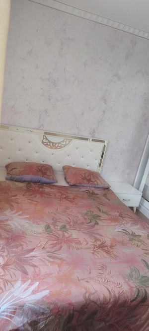 Închiriez apartament in regim hotelier  - imagine 5