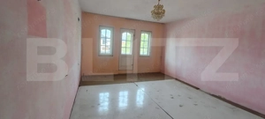 Casă spațioasă de vânzare — Calea Moldovei, zonă rezidențială - imagine 5