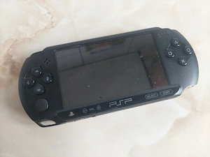 Vând consolă SONY PSP E1004 Street [pentru piese] [NU se mai aprinde] [poze reale]