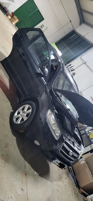  Vand Hyundai SantaFe - imagine 2