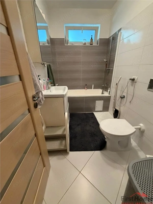 Apartament 2 camere, parter, bloc 2019, parcare proprie - imagine 9