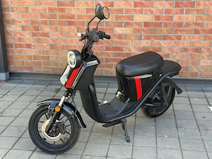 Vând scuter electric NIU UQi GT - imagine 4