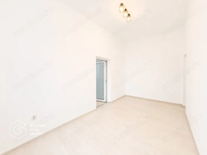 Apartament 2 camere, recent renovat, etaj 1, Bulevardul Revolutiei - imagine 2