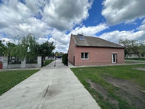 vand casa din anul 1920