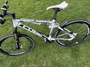 Cube xms dubla suspensie impecabila 