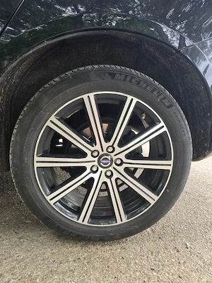 Jante de aliaj cu anvelope Michelin Volvo R20 model TITANIA - imagine 4