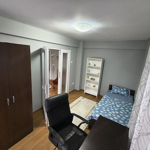 Apartament 3 camere  Central  - imagine 3