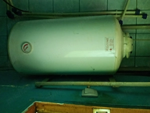 Vând boiler electric 1500wats folosit 