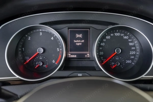 Volkswagen Passat Variant 2,0 TDI DSG "Comfortline" - imagine 15