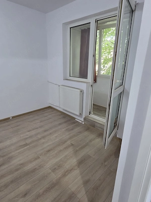 Apartament 2 camere etaj 3 Strada Iris - imagine 4