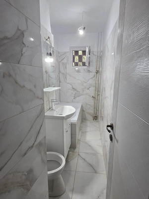 Apartament 2 camere etaj 3 Strada Iris - imagine 6