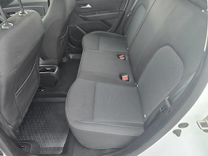 Dacia Duster 4x4, 1.5 diesel, 2021, pachet drumuri grele, TVA deductibil, finantare leasing rate. - imagine 15