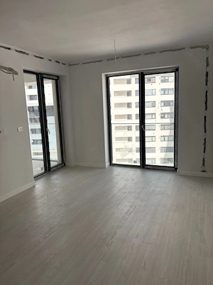 De vanzare apartament cu 2 camere, etaj 6, zona Torontalului X City Tower 4