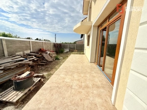 Casa individuala superba, cu 4 camere in Sanandrei - imagine 3