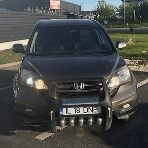 Honda CRV 4x4 Diesel puțini km - imagine 2