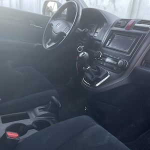 Honda CRV 4x4 Diesel puțini km - imagine 4
