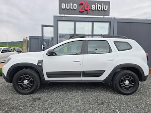 Dacia Duster 4x4, 1.5 diesel, 2021, pachet drumuri grele, TVA deductibil, finantare leasing rate. - imagine 7