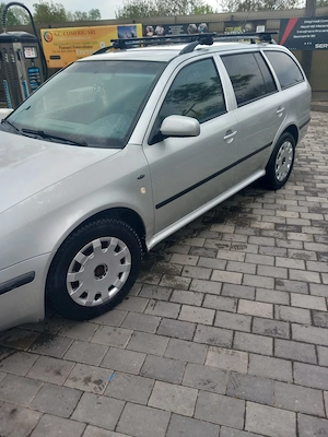 Skoda Octavia 1.6 benzina 97 cp an 2002 - imagine 4