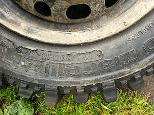 vând cauciucuri offroad 