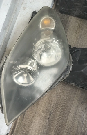 vand faruri Opel Astra h 2004/2010 - imagine 3