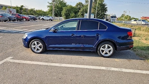 VW Jetta 1.4 TSI 122CP 2012 | Prim proprietar | Istoric complet | Climatronic | 190.000 km - imagine 4
