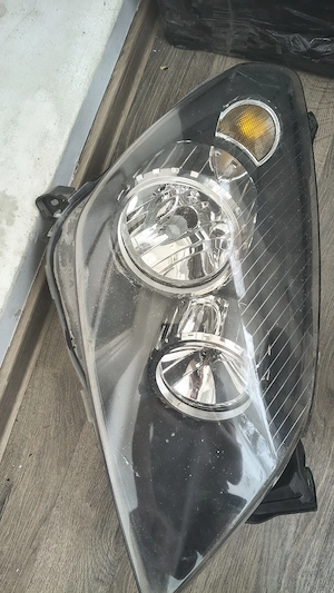 vand faruri Opel Astra h 2004/2010 - imagine 4