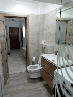 inchiriez apartament - imagine 10