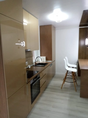 inchiriez apartament
