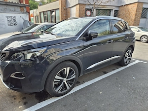 Peugeot 3008 Plug In Hybrid SUV - imagine 5