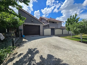 CASA DE VANZARE,LUGOJ-TIMIS, CARTIER MAPN,Arhitectura deosebita,4 nivele,269 MP utili,gata de locuit - imagine 3