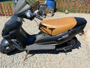 scuter malaguti f12 49cc - imagine 2