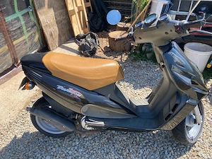 scuter malaguti f12 49cc - imagine 3