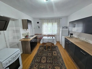 Casa spatioasa cu 4 camere, orasul Campeni - imagine 10
