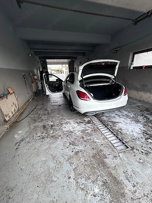 Vând Mercedes C Class 220000 km,ofer la cerere raportul... - imagine 7