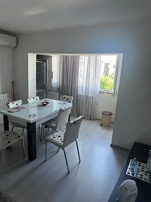 Apartament 2 Camere zona Jysk Toamnei