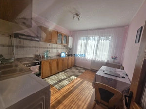  Apartament Confortabil cu Vedere spre Piatra Craiului – Z #259;rne #537;ti - imagine 4