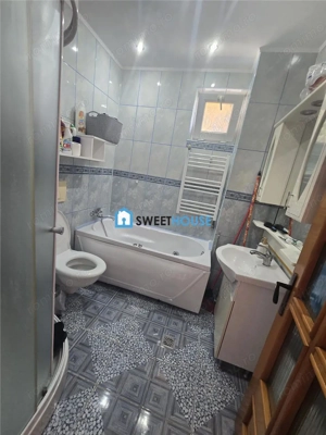  Apartament Confortabil cu Vedere spre Piatra Craiului – Z #259;rne #537;ti - imagine 5