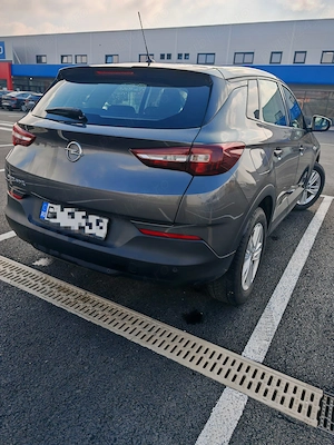 Opel Grandland X benzina - imagine 2
