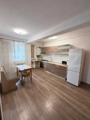 Apartament 3 camere, mobilat,utilat, parcare subterana, Zona Terra - imagine 2