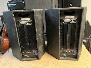 Tannoy vnet 12hp active , 2 buc , 700 watt ,. stare buna
