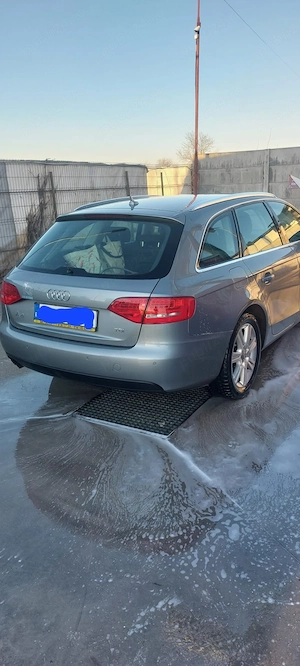 Audi A4 B8 2010 - imagine 3